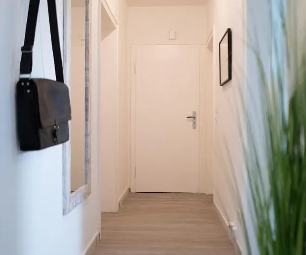 #411 Comfort-wohnung In Muelheim *